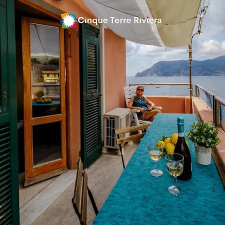 Casa Teresa With Ac And Sea View Balcony 公寓