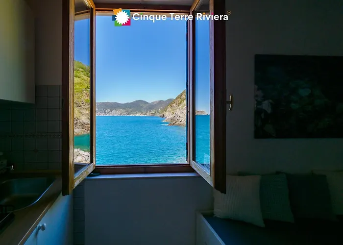 Casa Teresa With Ac And Sea View Balcony * Vernazza